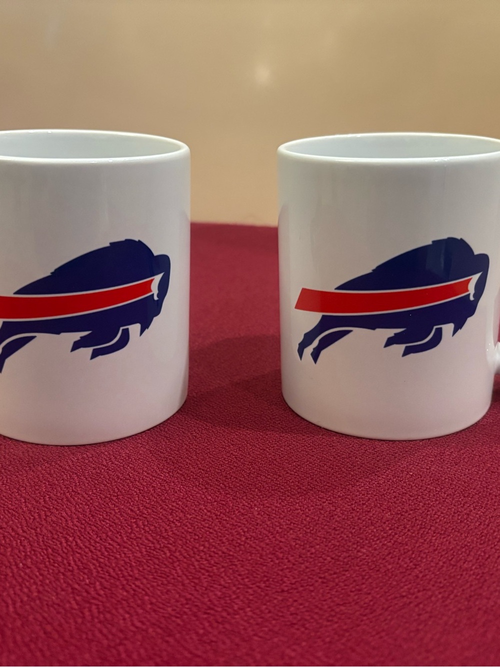 Set of 2 Buffalo Bills coffee mugs. New!!